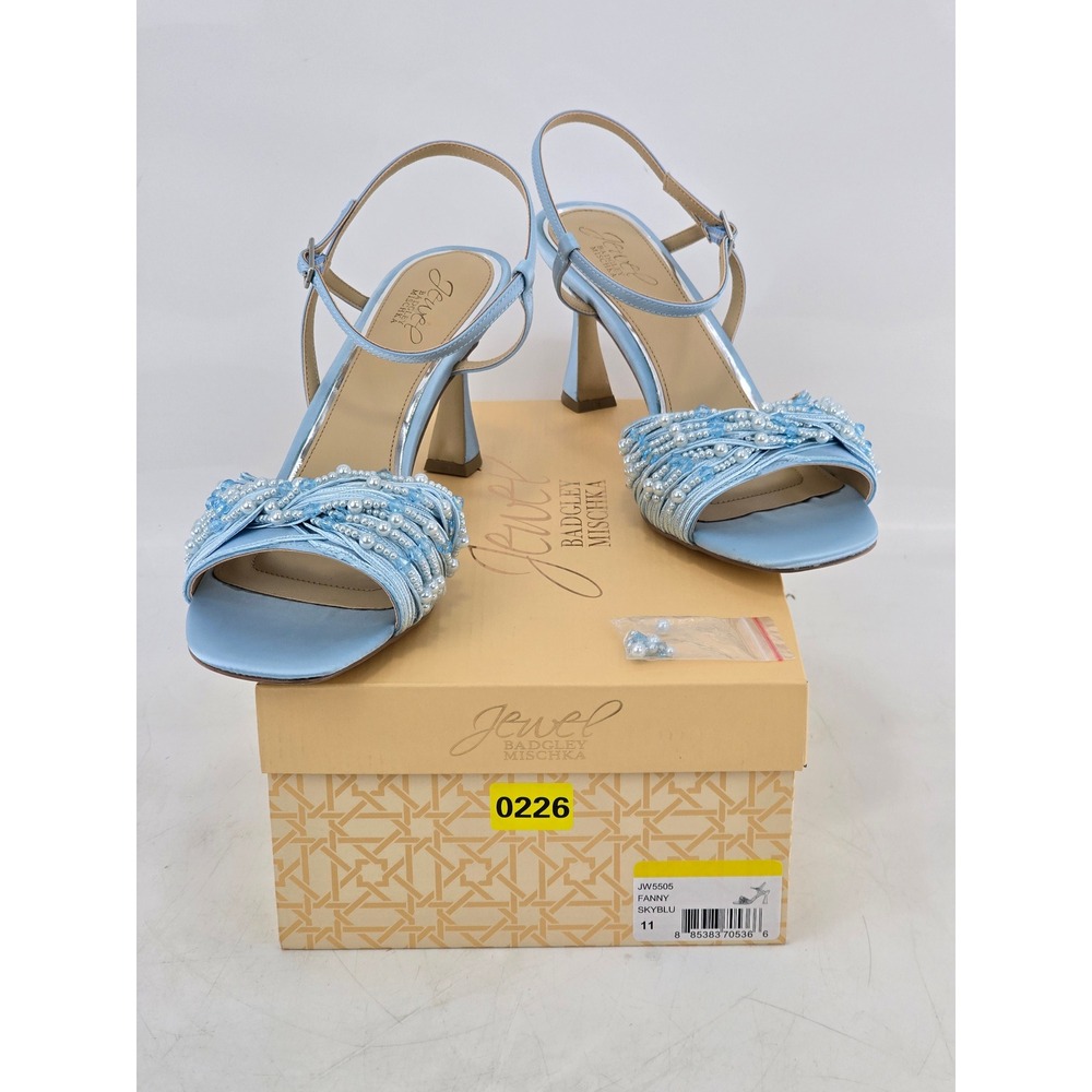 Jewel Badgley Mischka Fanny Sandal Womens 11 Sky Blue Pearl Beaded - New